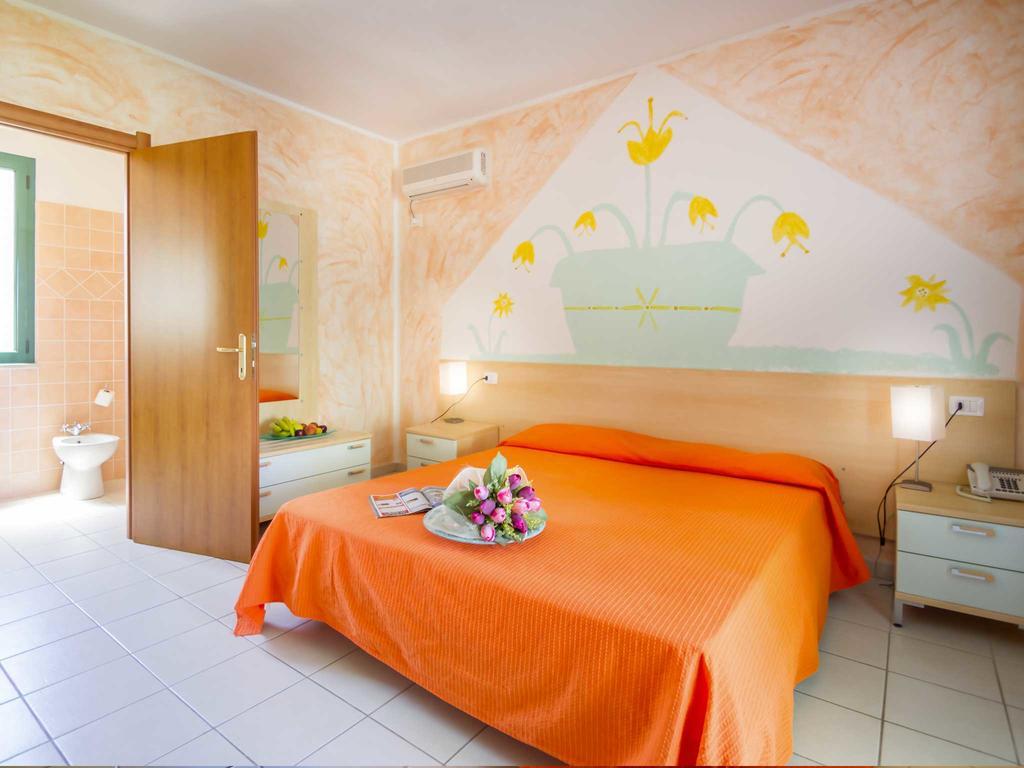 Hotel Ariadimari Valledoria  Ngoại thất bức ảnh
